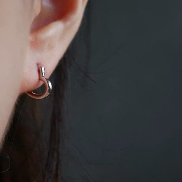 New 925 Silver Open Heart Huggies - Picture 2 of 3